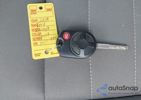 2019 Ford Escape S из США, поврежденный, VIN 1FMCU0F79KUC20945